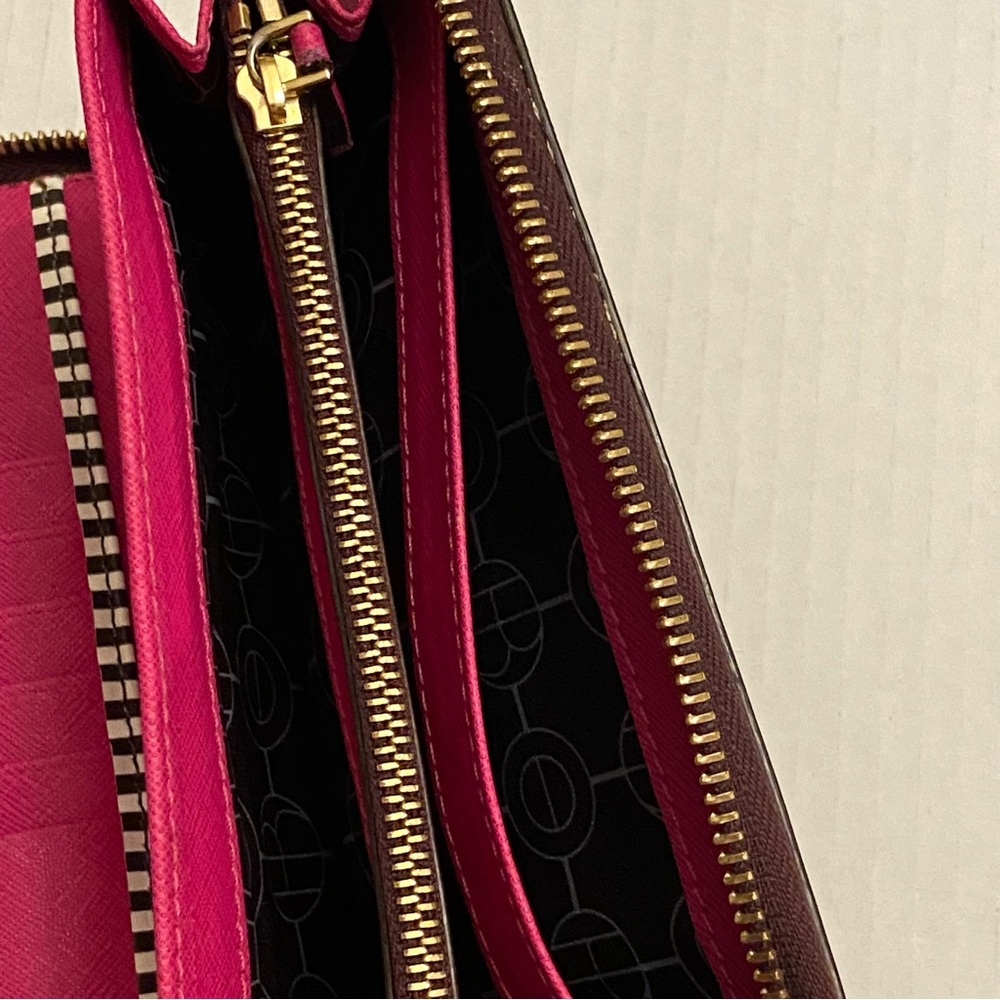 Henri Bendel New York Brown and Pink Zip Around Wallet with Sleek Design. - Picture 7 of 9
